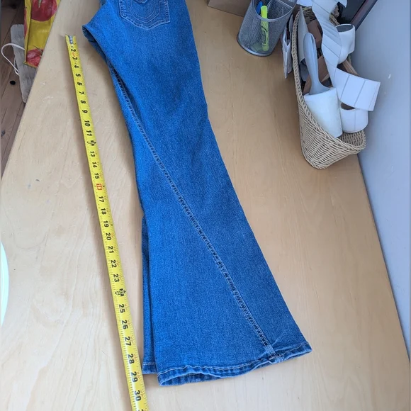 TRUE RELIGION Joey Mid Rise Flare Women Jeans Size 31 Blue Color Y2K Style 2000 - Picture 15 of 16